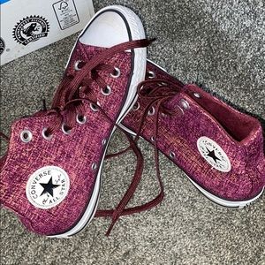 Women’s converse